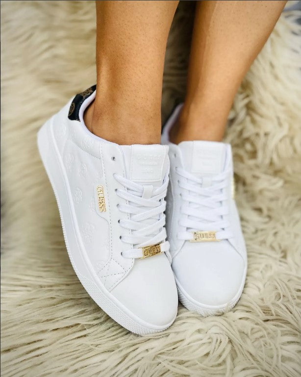 Zapatilla Guess Renzy White 141