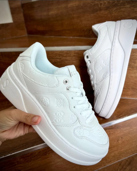 Zapatilla Guess Cleva